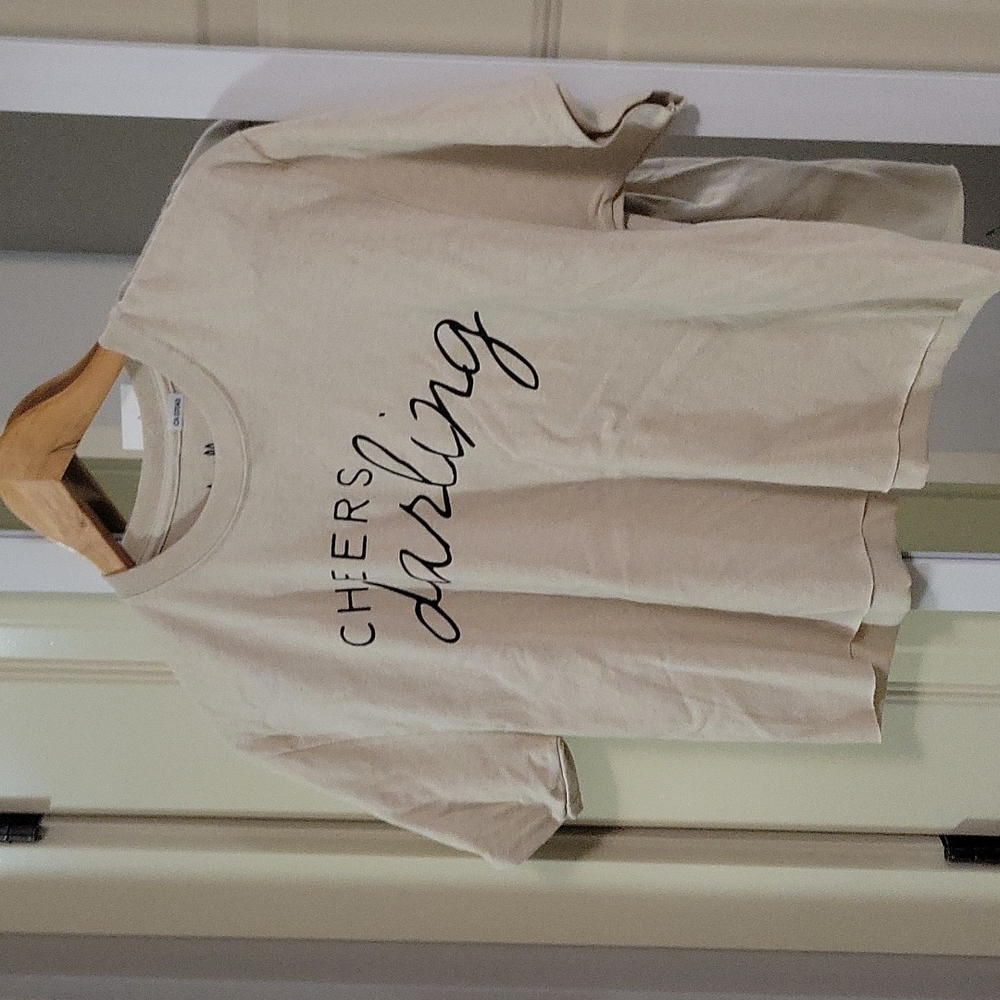 crop top tshirt size L 🥰